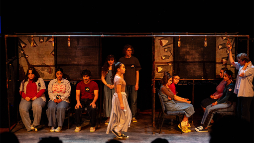 Summer show acting exhibition, students acting on stage