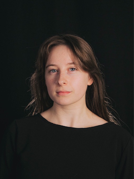portrait of Chloe Fowler